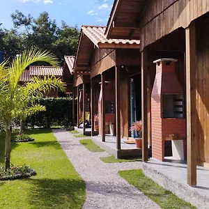 https://villa-arandu-chales.santa-catarina-brasil.com